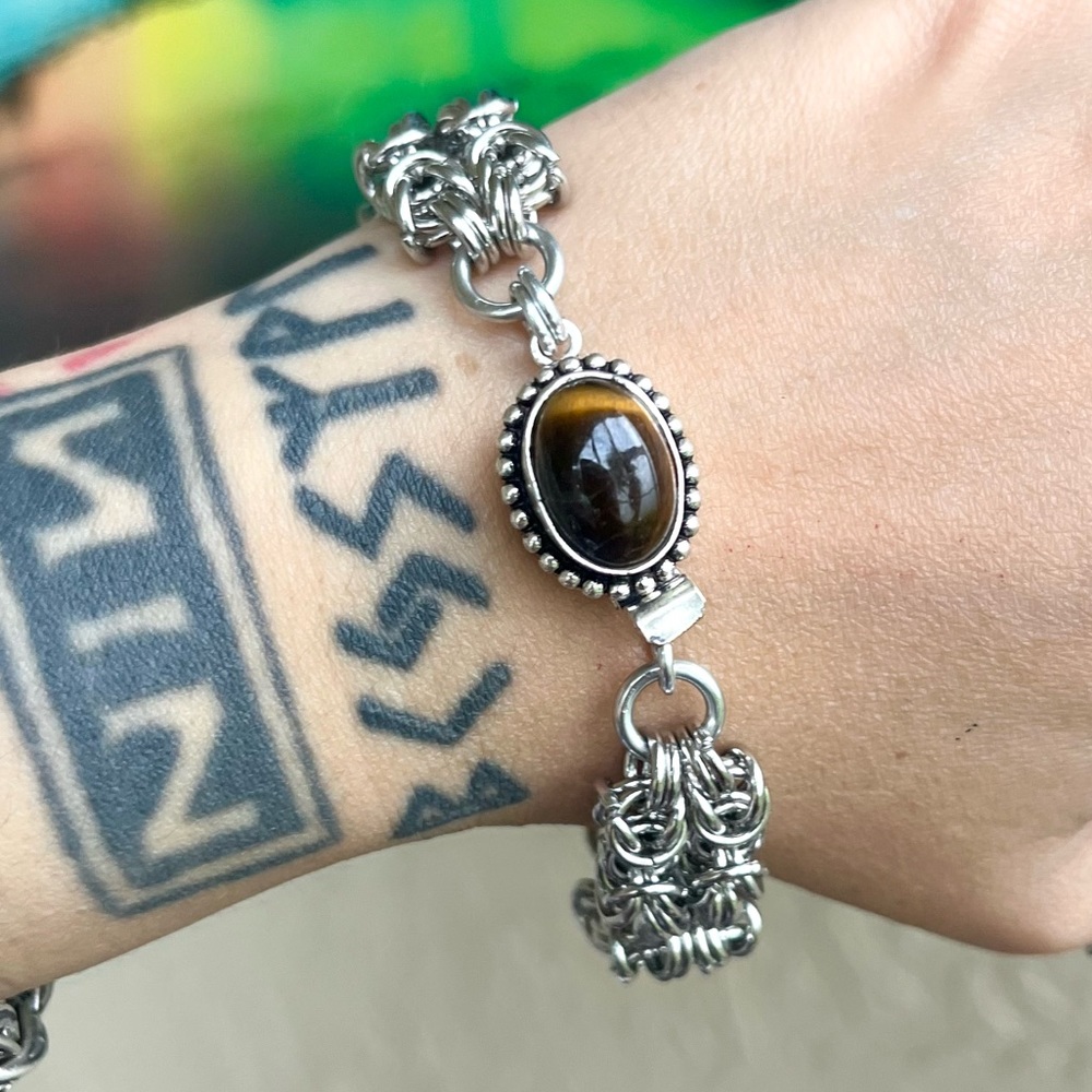 Maille stainless steel tiger eye bracelet . Handmade chain link - Picture 6 of 16